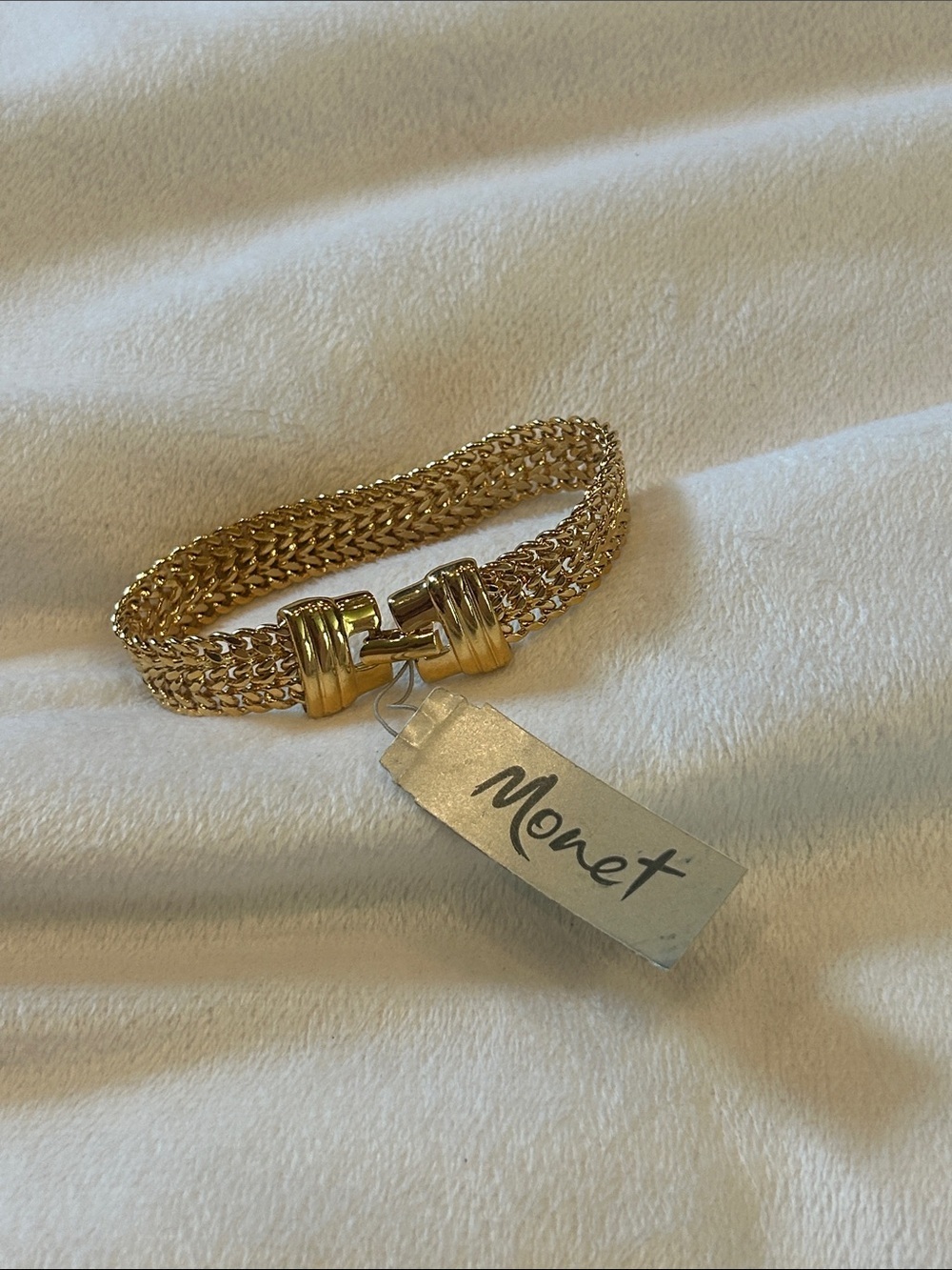 Monet Vintage Gold-Tone Multi-Strand Woven Bracelet with Decorative Clasp new 7